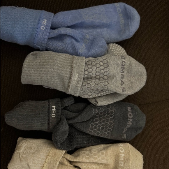 Bombas Pilates Non-Slip Socks. Size Med. - Picture 3 of 5